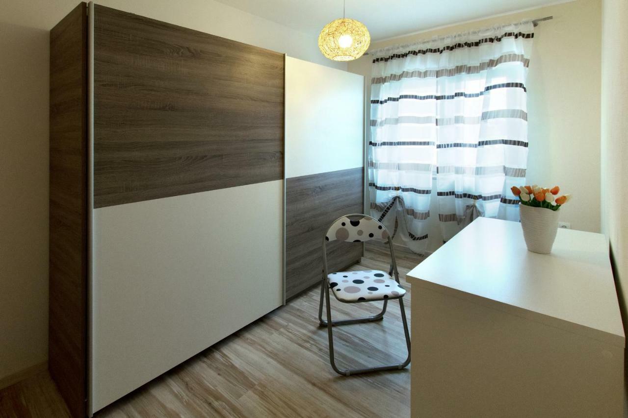 Apartment Valmas Pula Buitenkant foto